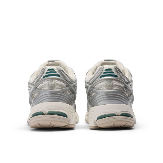 New Balance 1906R